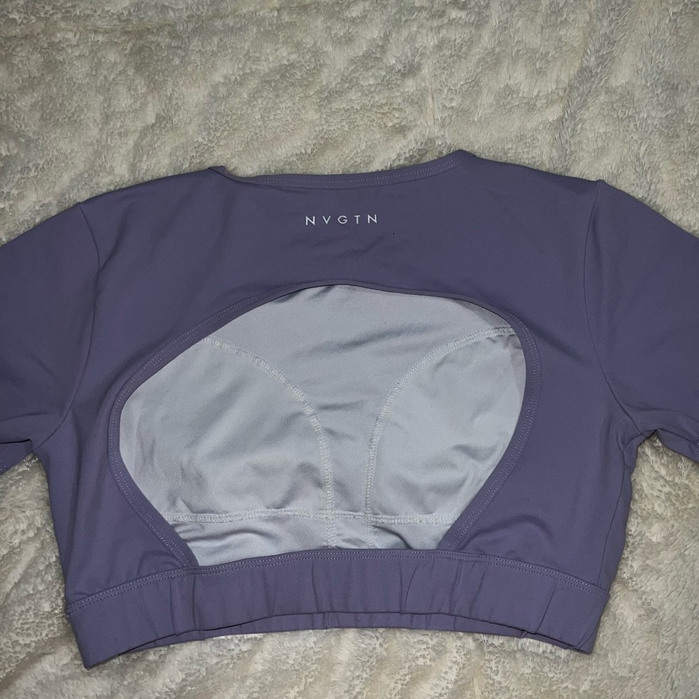 Lilac Open Back Tee NVGTN size Large